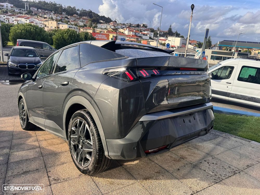 Peugeot 3008 1.2 Hybrid Allure e-DCS6 - 11