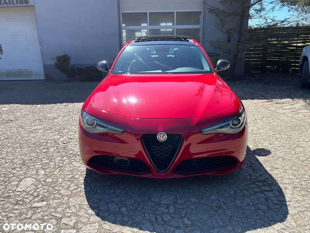 Alfa Romeo Giulia - 14
