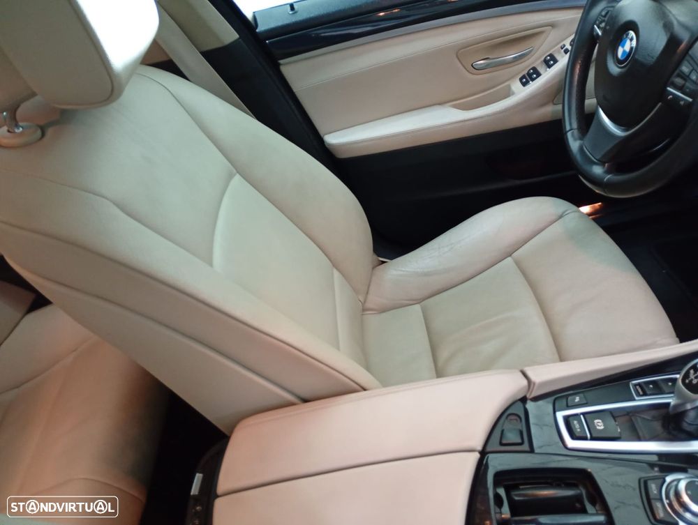 BMW 520 d xDrive Line Luxury Auto - 40