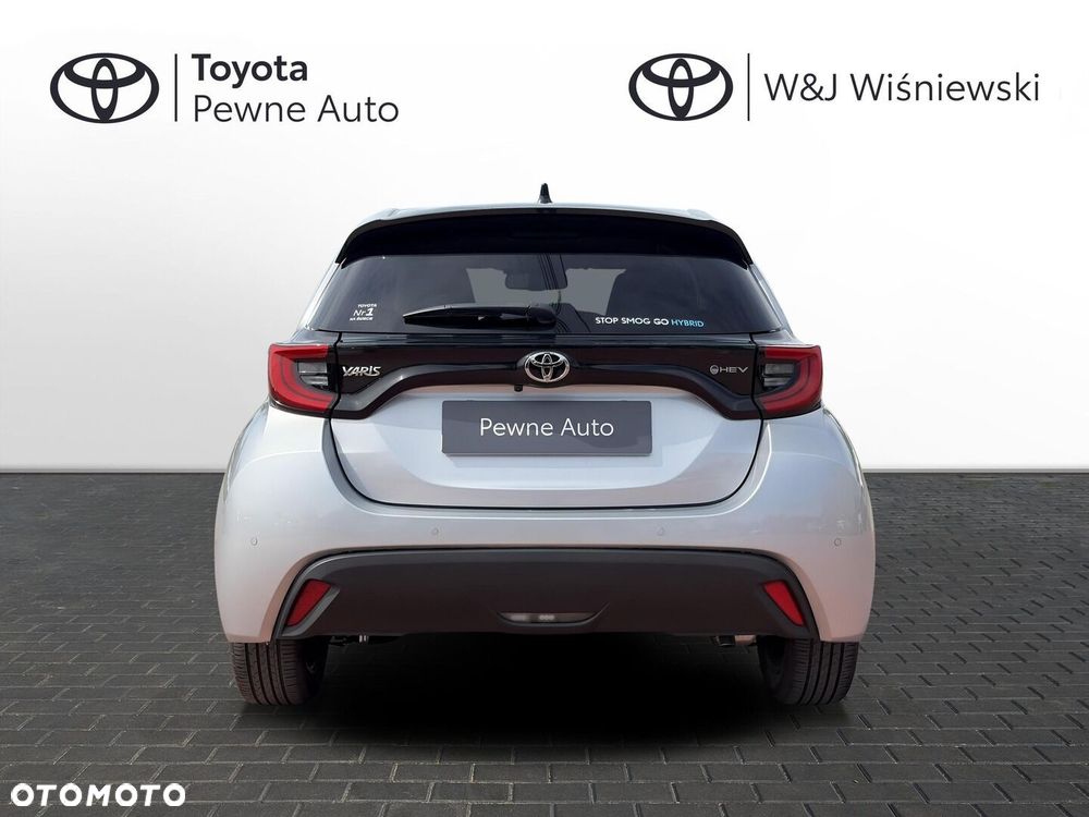 Toyota Yaris Hybrid 1.5 Style - 6