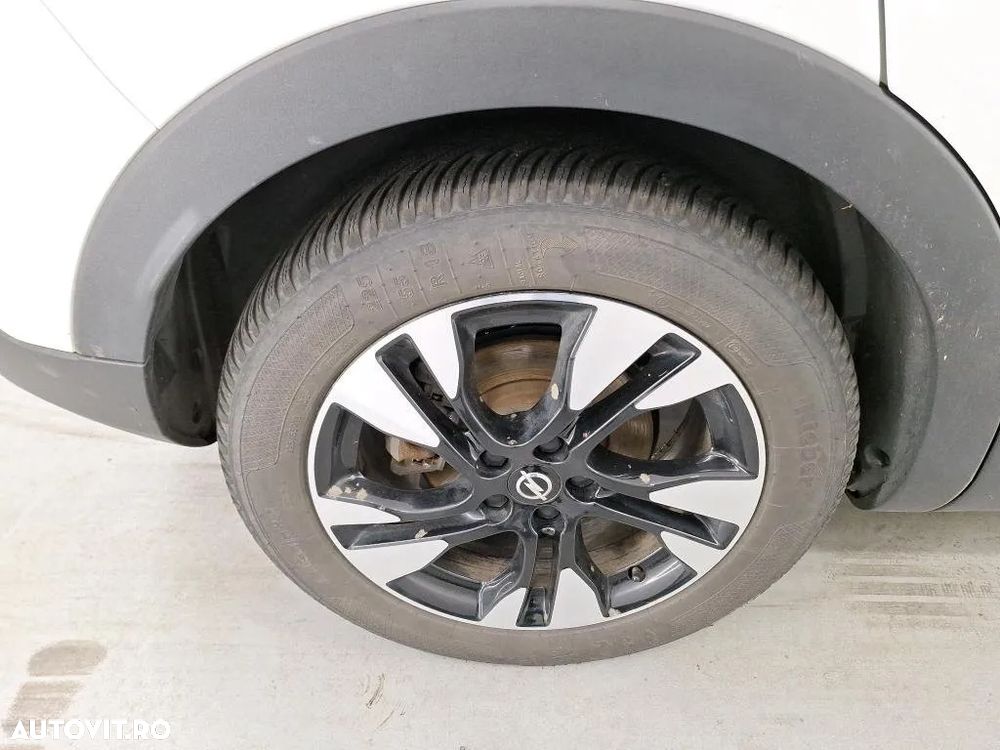 Opel Grandland X 1.6 Turbo Hybrid START/STOP 4X4 Ultimate - 10