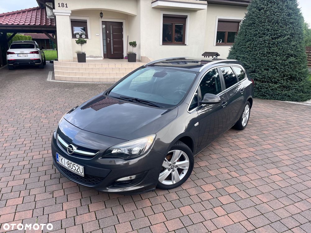 Opel Astra 1.4 T Cosmo - 32