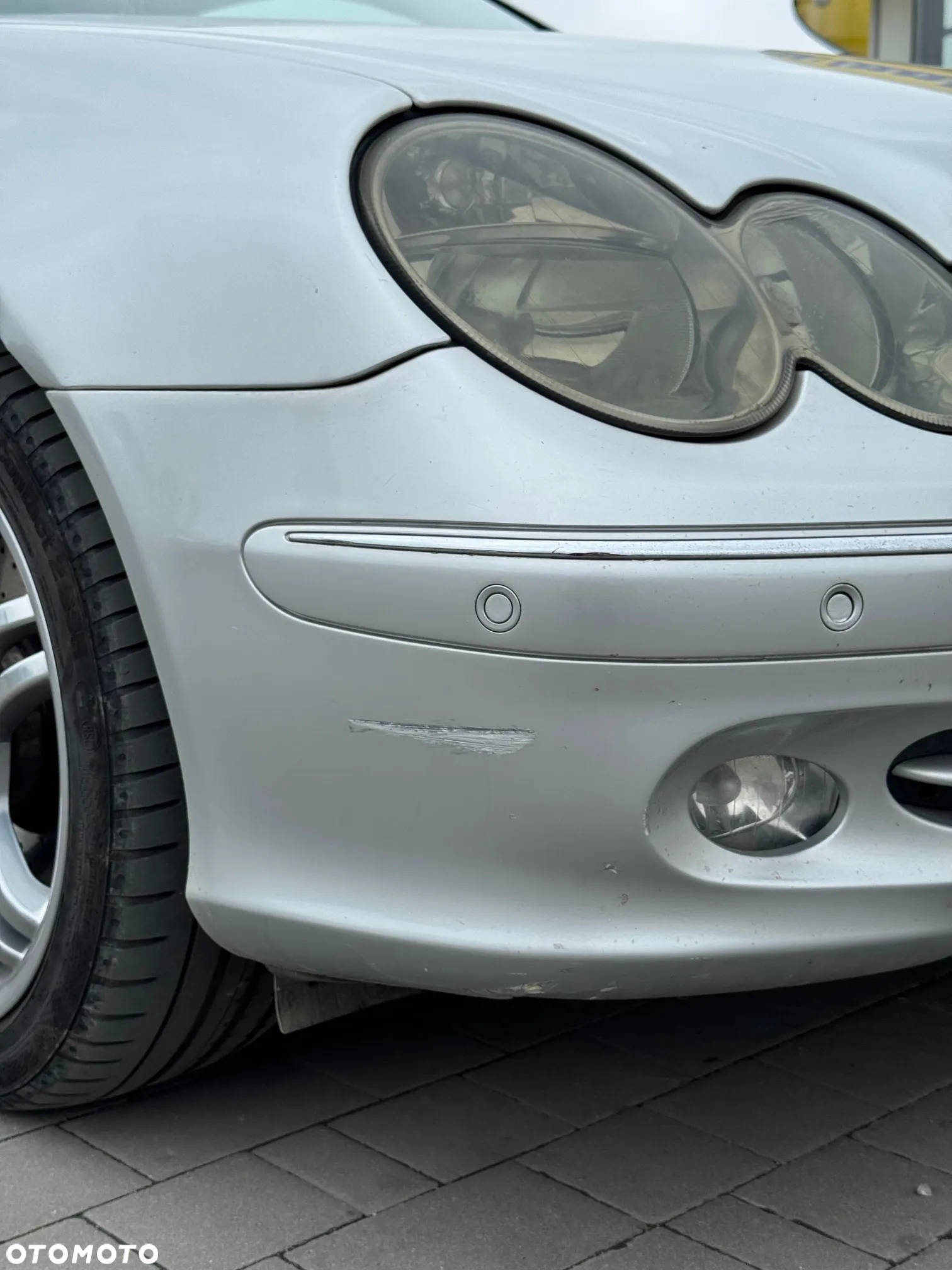 Mercedes-Benz CLK 320 - 13
