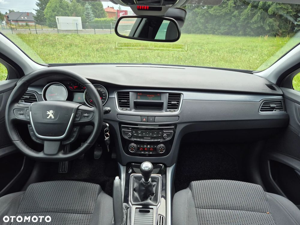 Peugeot 508 HDi FAP 140 Allure - 24