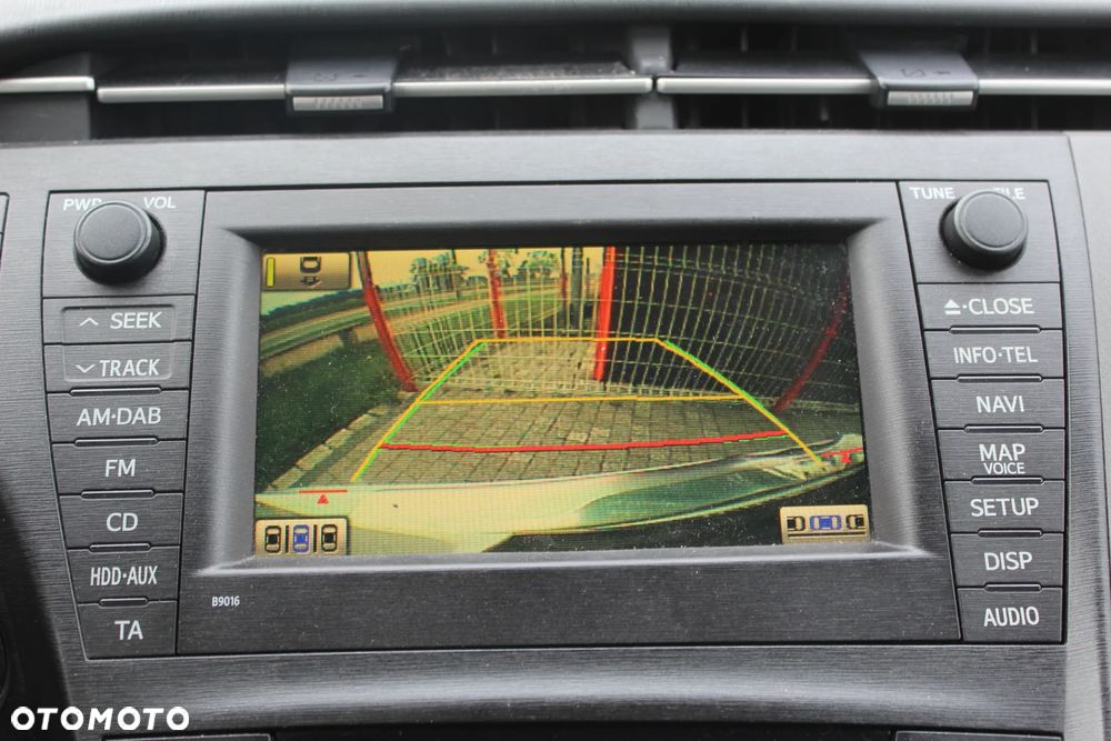 Toyota Prius (Hybrid) Executive - 22