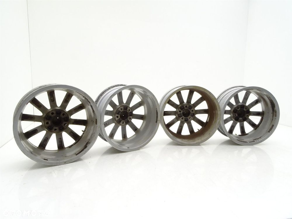 Komplet alufelgi felgi felga koła r17 5x112 et43 8u0601025b audi q3 8u - 9