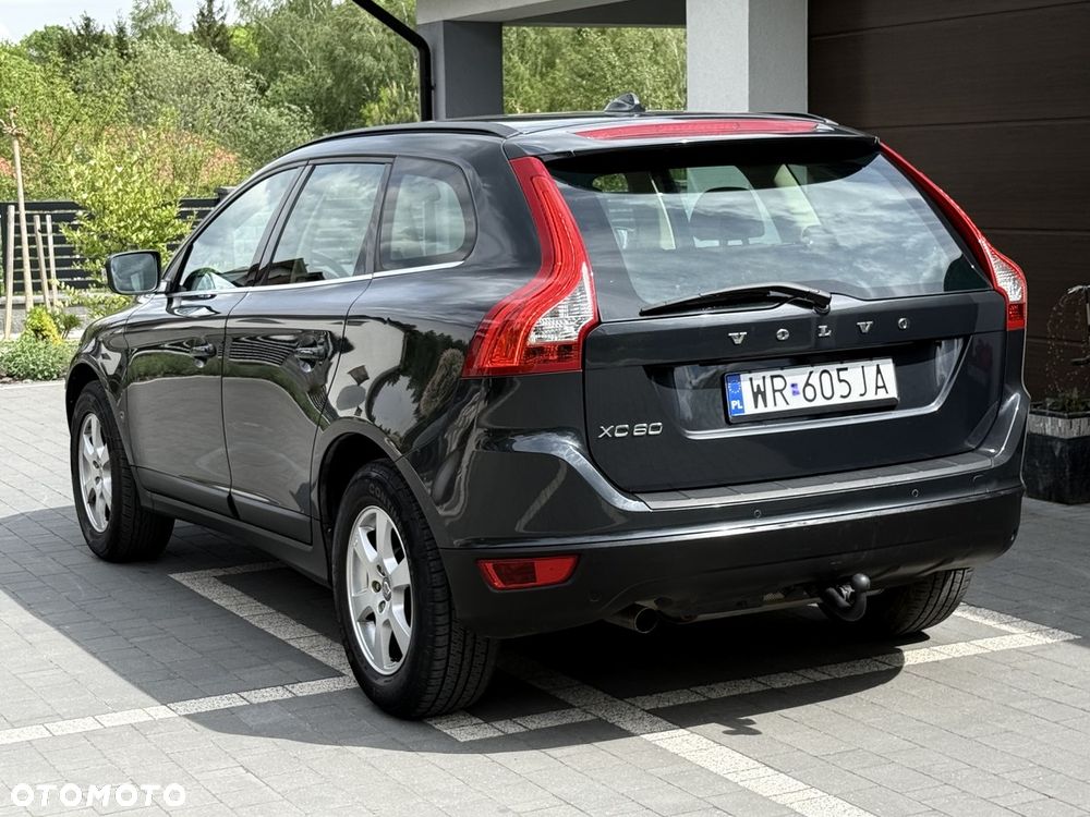 Volvo XC 60 DRIVe Momentum - 5