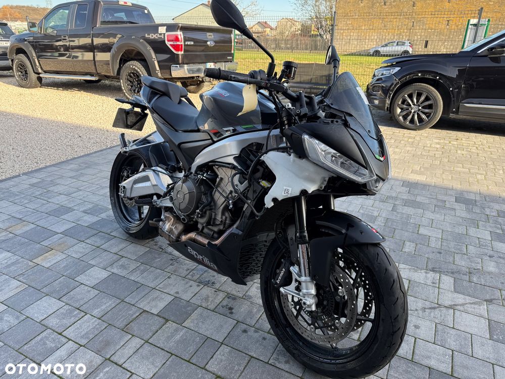 Aprilia Tuono - 2