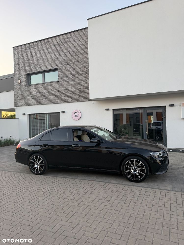 Mercedes-Benz Klasa E 220 d 4-Matic Avantgarde - 3