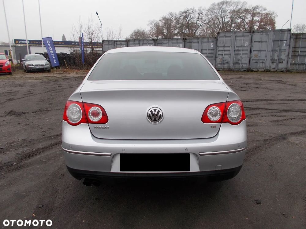 Volkswagen Passat 1.8 TSI Sportline Tiptr - 8