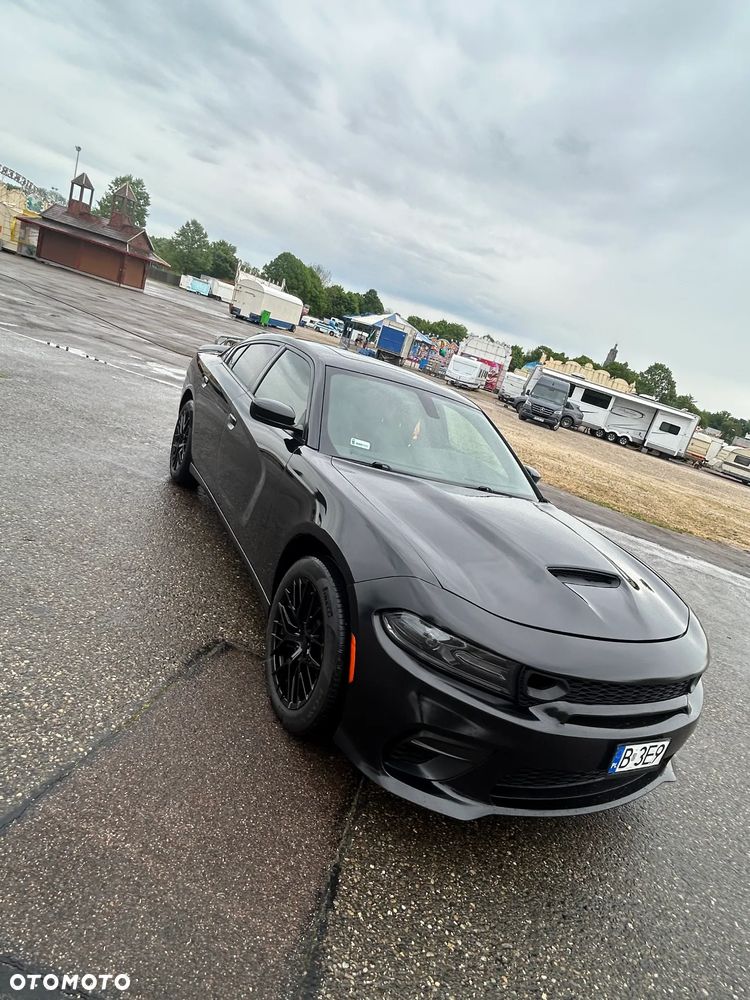 Dodge Charger - 3