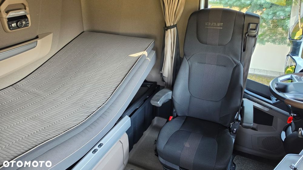 DAF ///XG+///480///2022/// LOW-DECK///MEGA///JEDYNE 334 TYŚ KM///KLIMATYZACJA POSTOJOWA/// FULL LED///WIRTUAL COCPIT///WYŚWIETLACZ OBCIĄŻENIA///STAN BARDZO DOBRY. - 35