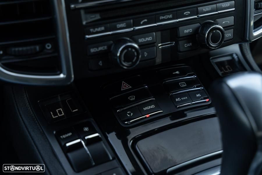 Porsche Cayenne 3.0 V6 - 36