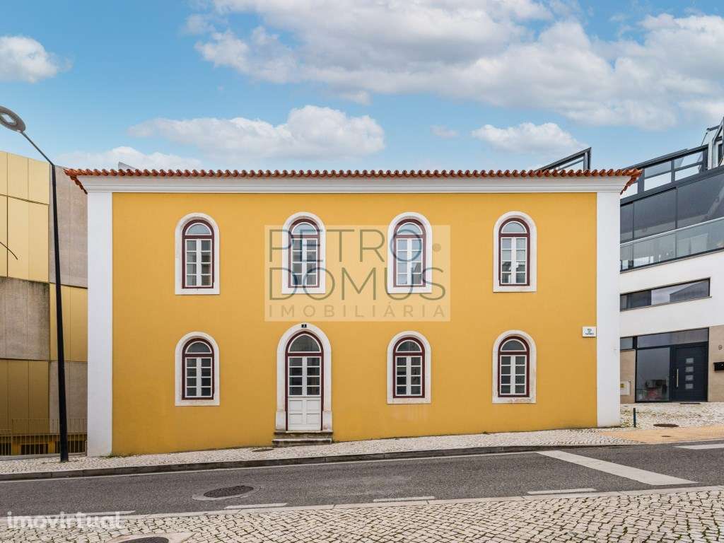 Apartamento T1+1 Único no Centro Histórico de Leiria - Grande imagem: 2/32