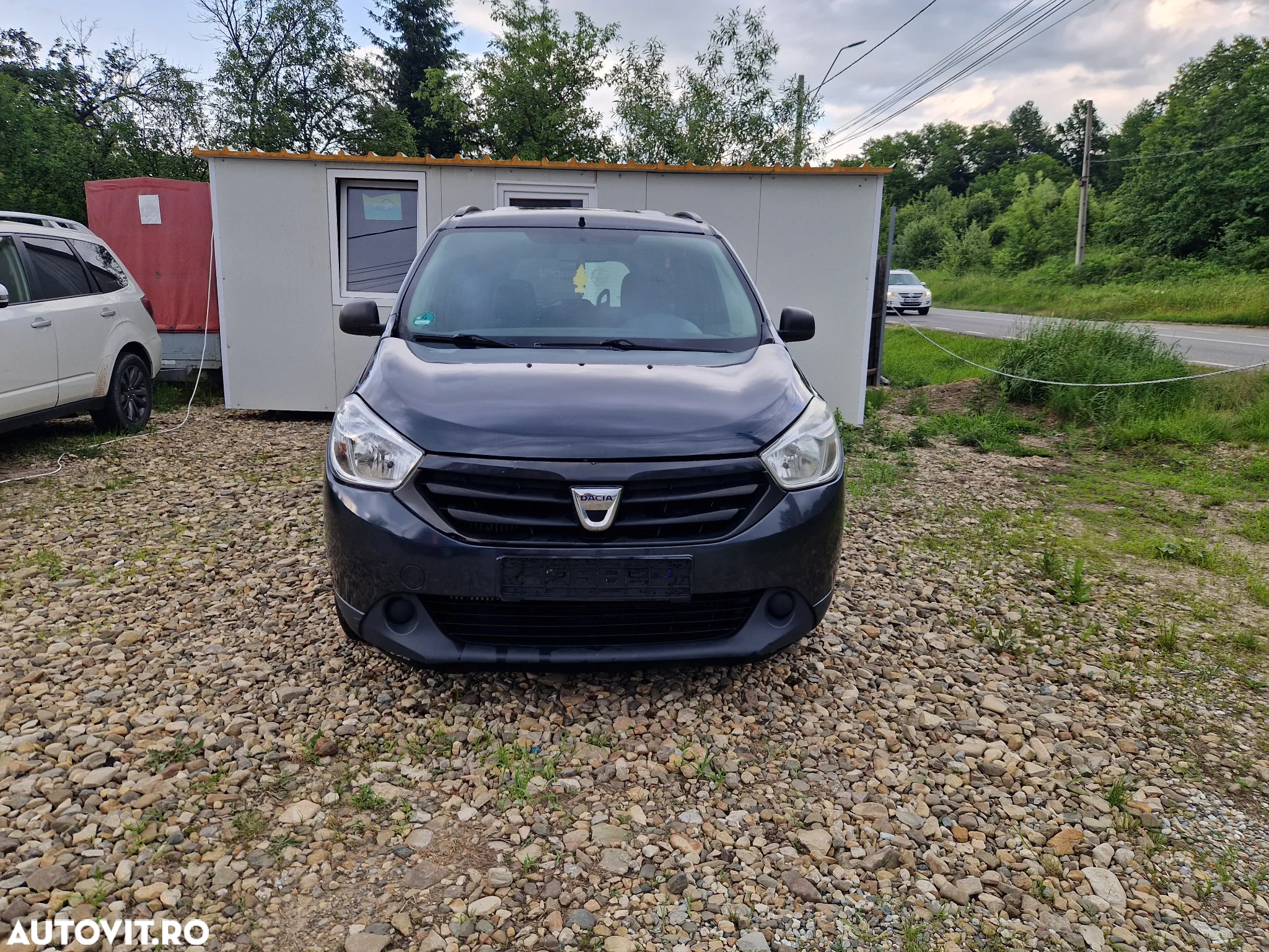 Dacia Lodgy 1.5 dCi 90 CP Ambiance - 3