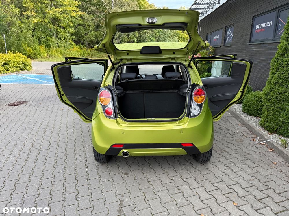 Chevrolet Spark 1.2 LT+ - 10
