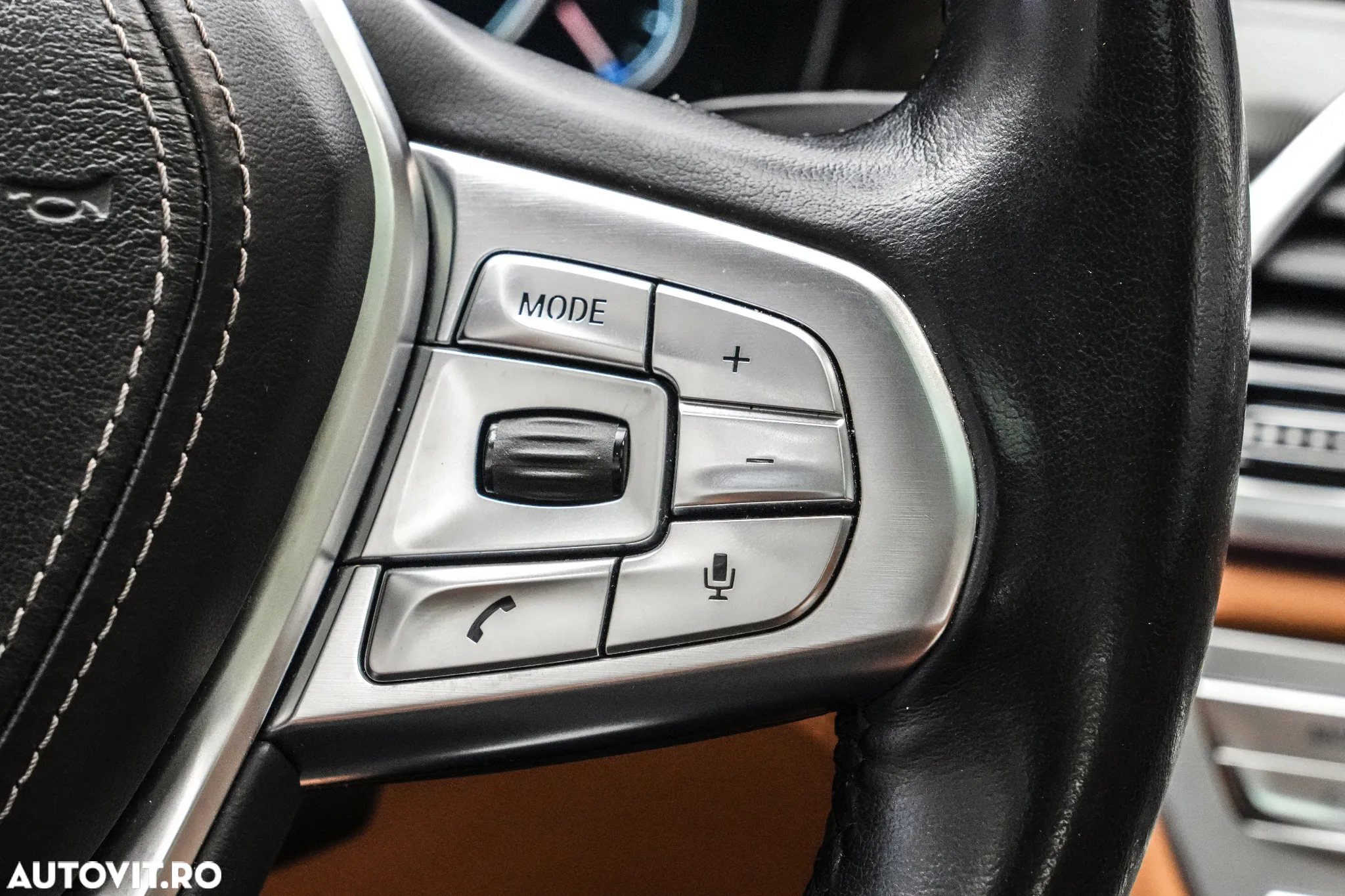 BMW Seria 7 730d - 29