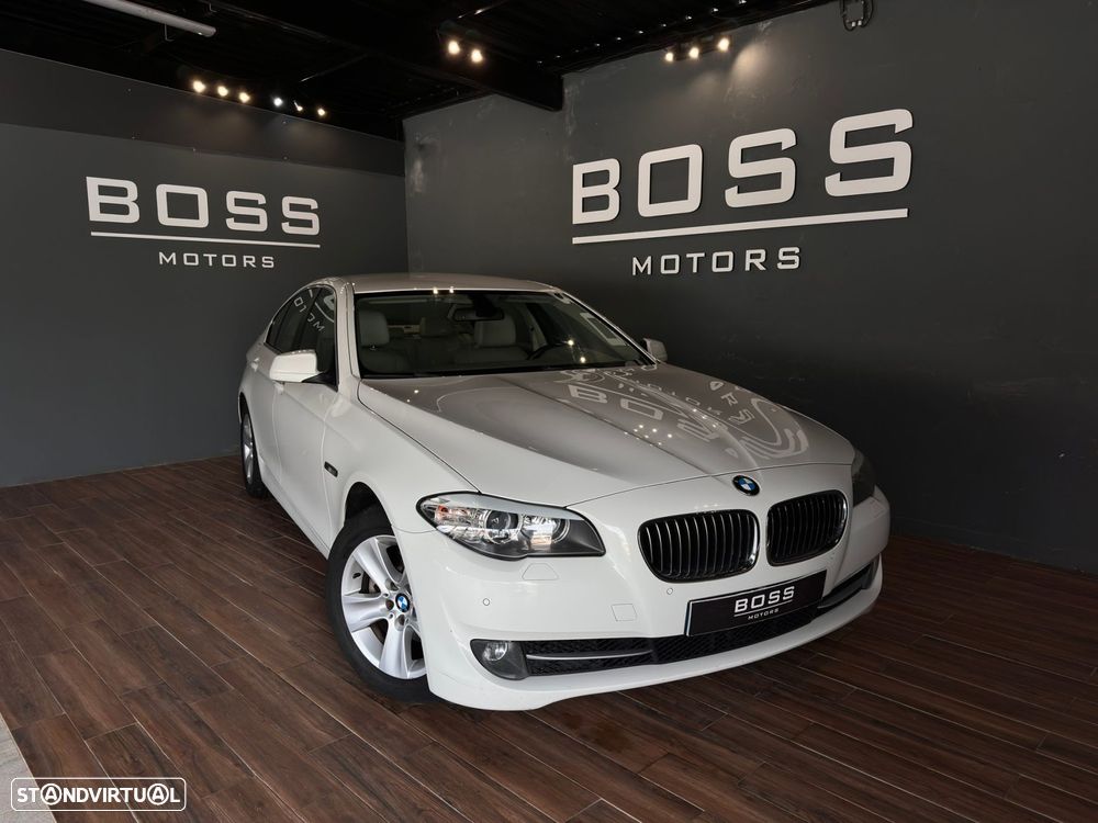 BMW 520 d Line Luxury Auto - 2