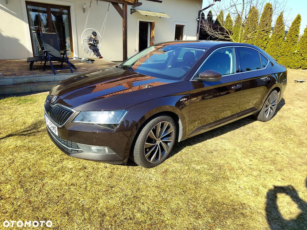 Skoda Superb - 1