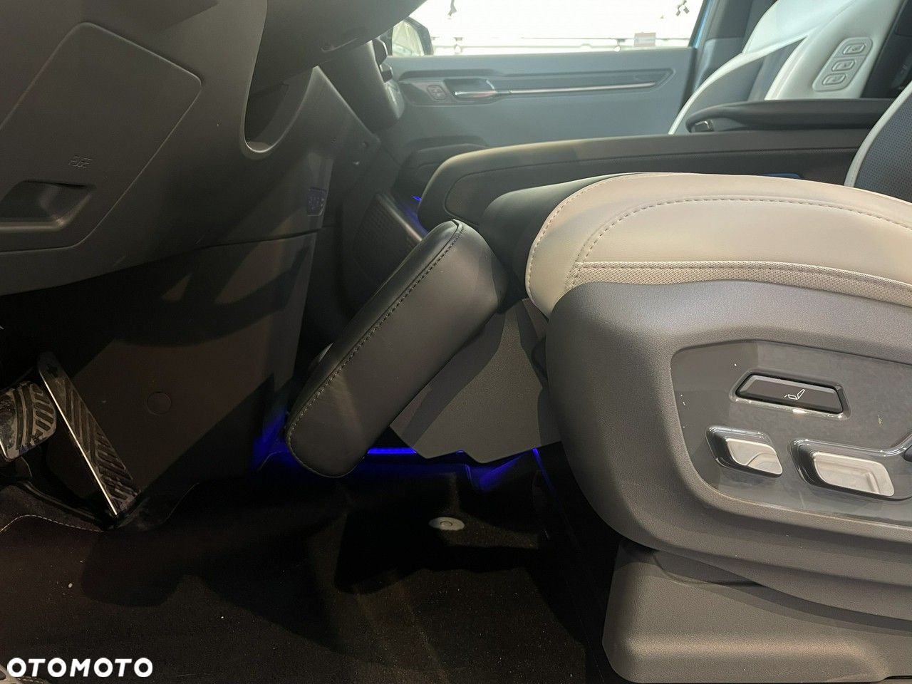 Kia EV9 99.8kWh GT-Line AWD - 23