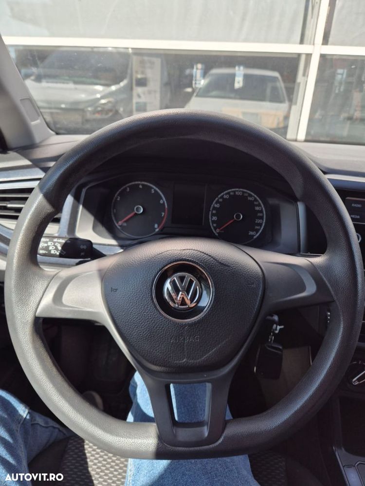 Volkswagen Polo - 17