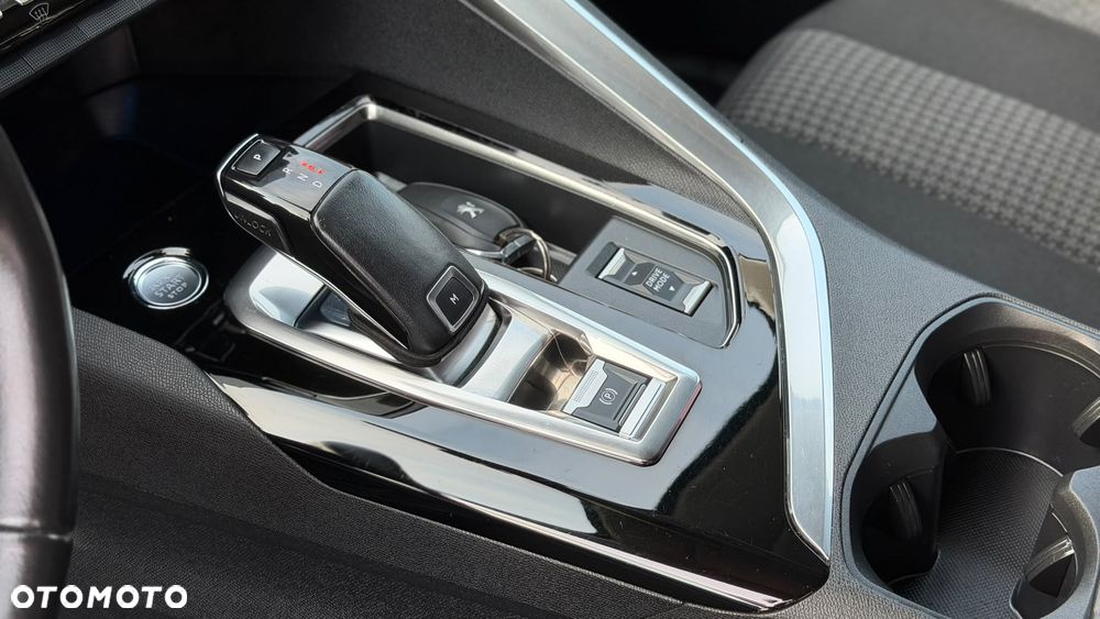 Peugeot 3008 BlueHDi 130 Stop & Start EAT8 Active - 37