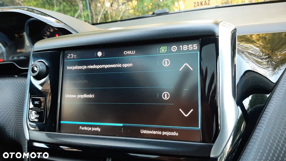 Peugeot 2008 1.2 Pure Tech GPF Allure S&S - 27