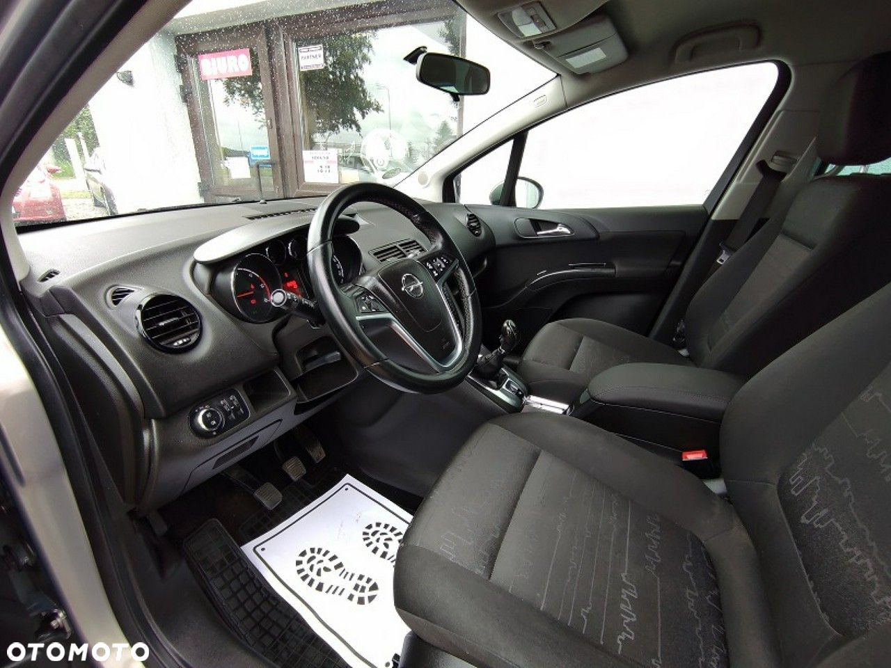 Opel Meriva - 10
