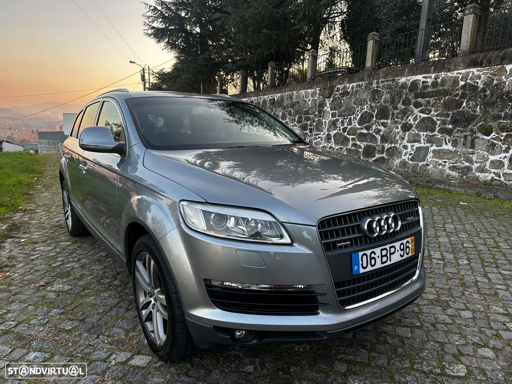 Audi Q7 3.0 TDI Sport Tiptronic - 7