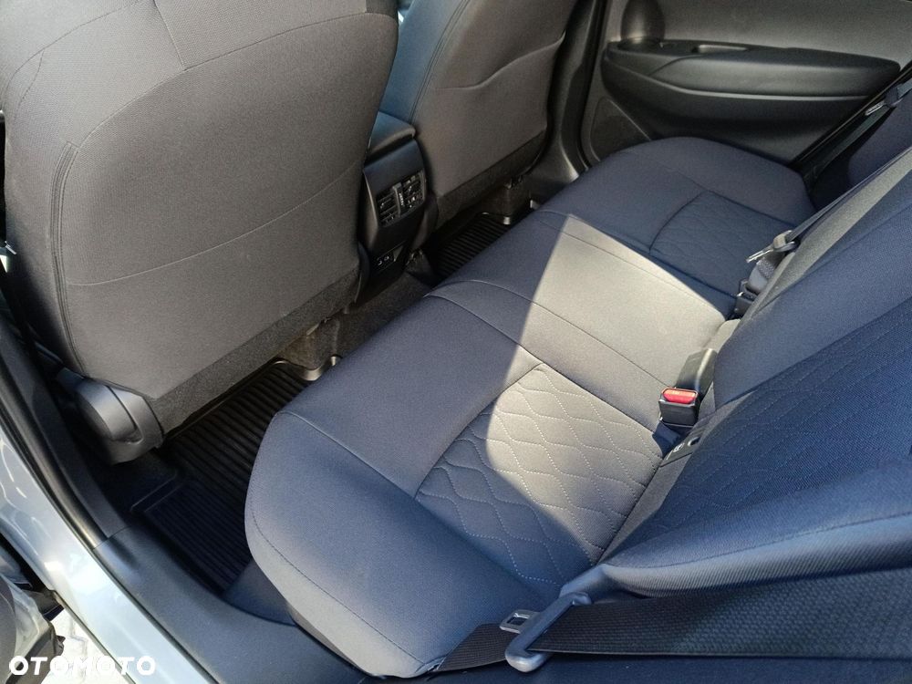 Toyota Corolla Cross - 20