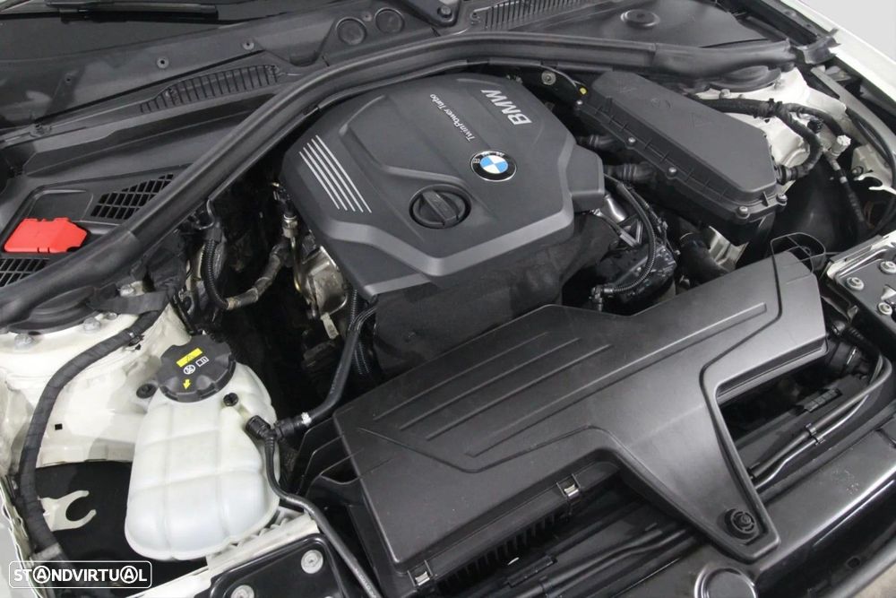 BMW 116 d Advantage Auto - 13