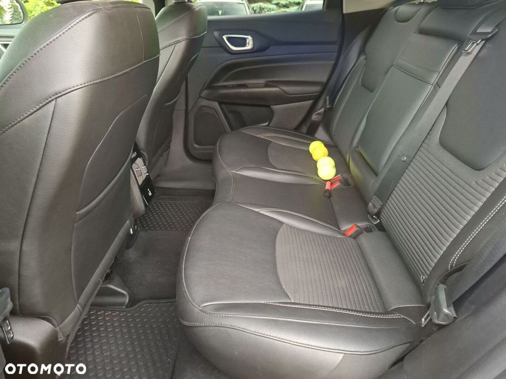 Jeep Compass 1.5 T4 mHEV Limited FWD S&S DCT - 15