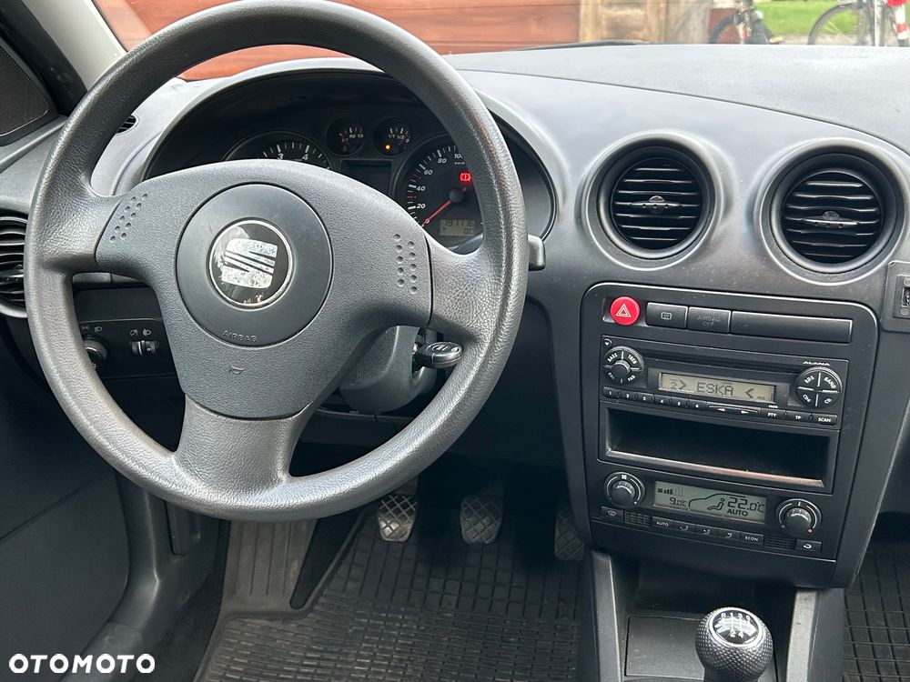 Seat Ibiza 1.4 16V Sport - 10