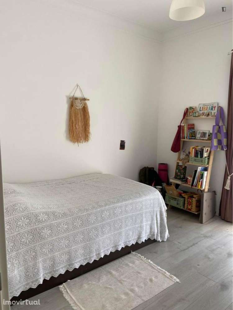 Apartamento com 2 quartos - localizado em Linda-a-Velha Lisbon - Grande imagem: 2/11