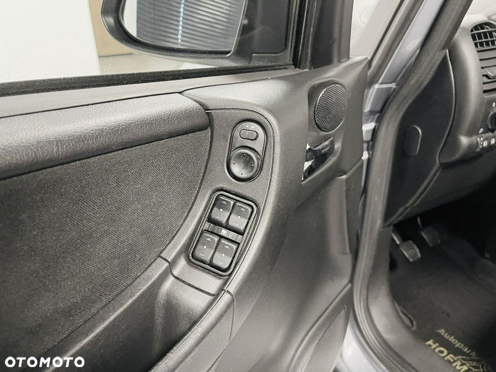 Opel Zafira 1.8 Executive - 8