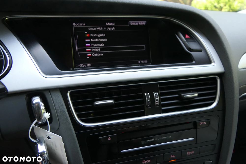 Audi A4 Avant 2.0 TDI ultra - 24