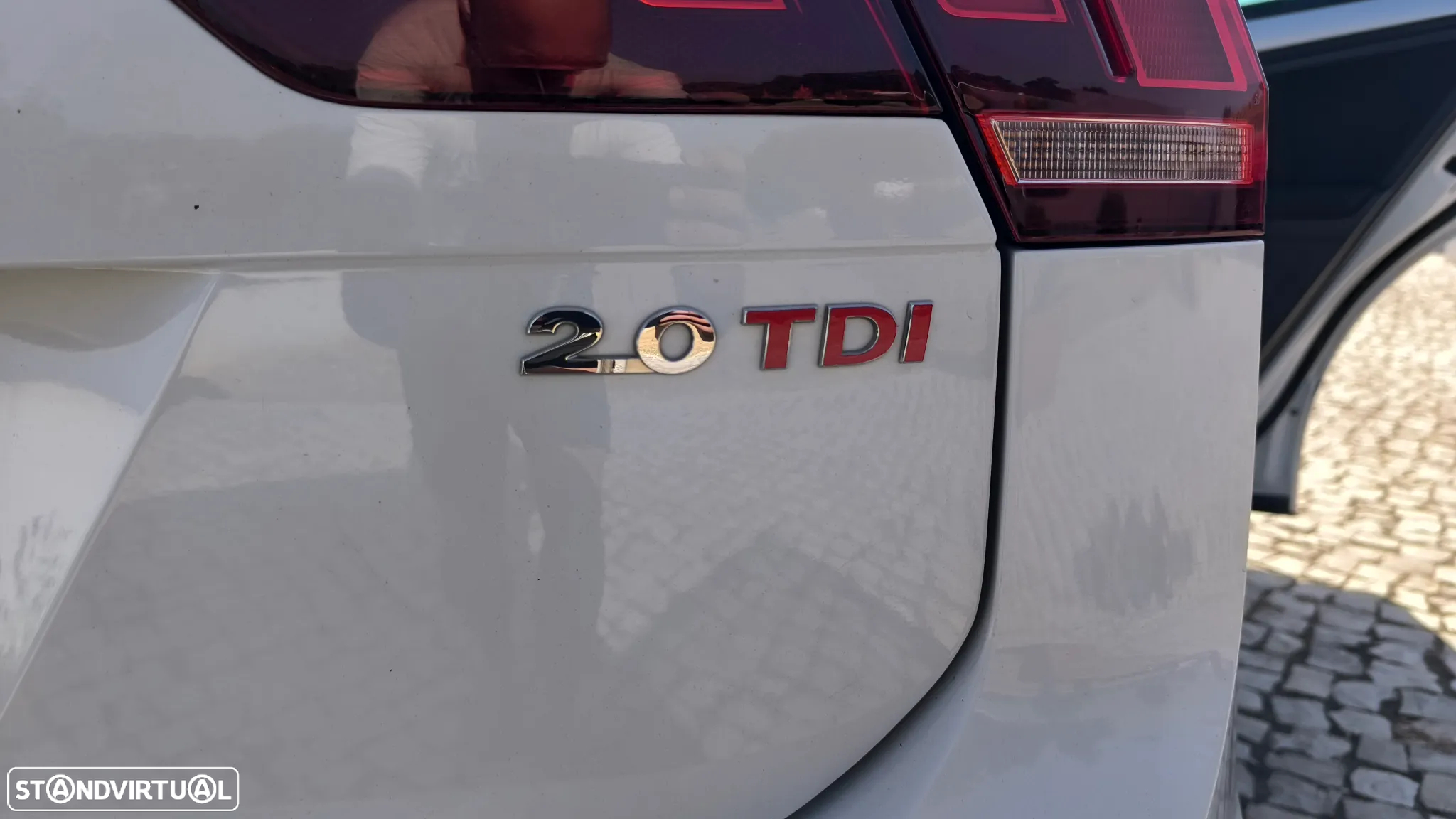 VW Tiguan 2.0 TDI R-Line - 13