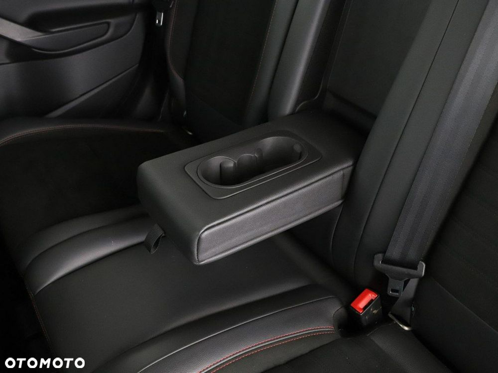 Ford Kuga 2.0 TDCi 4x4 ST-Line - 35