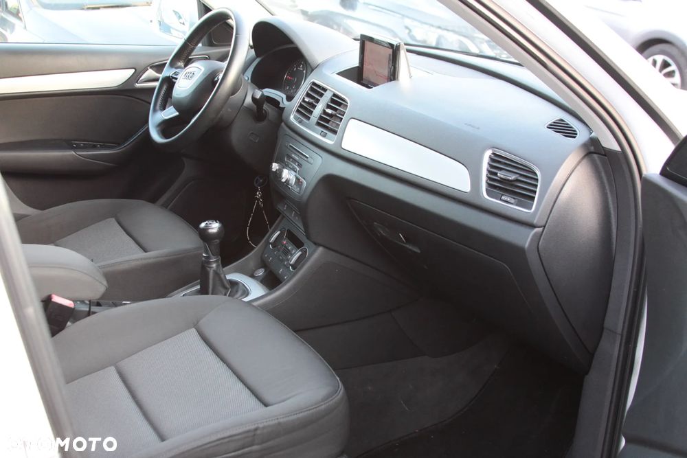 Audi Q3 2.0 TDI Design - 18