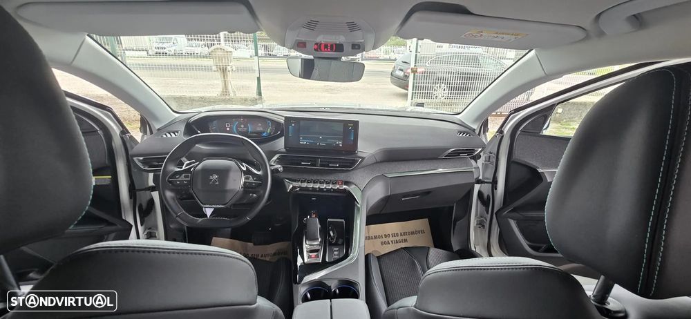 Peugeot 3008 Plug-In Hybrid 225 e-EAT8 Allure Pack - 19