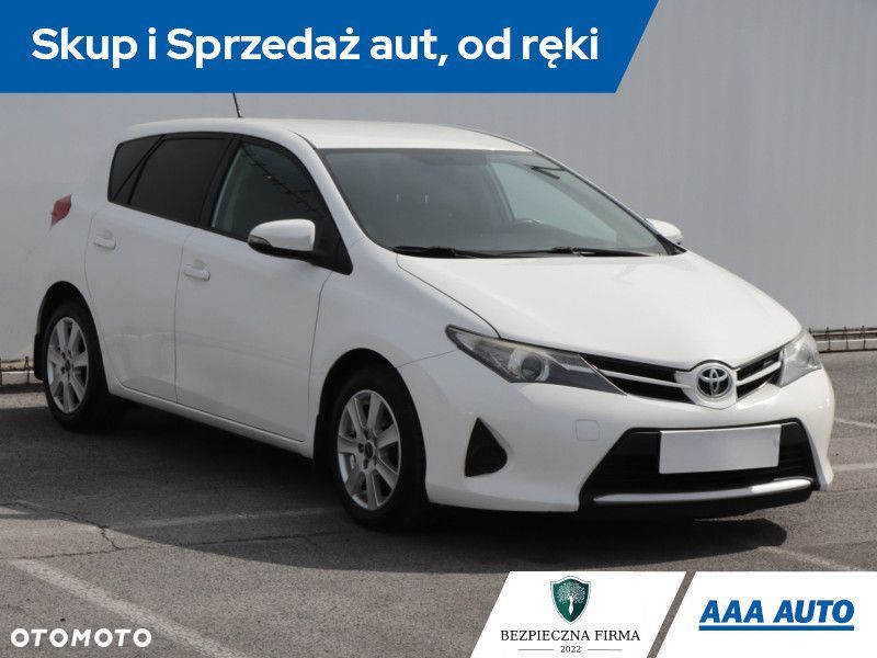 Toyota Auris - 3