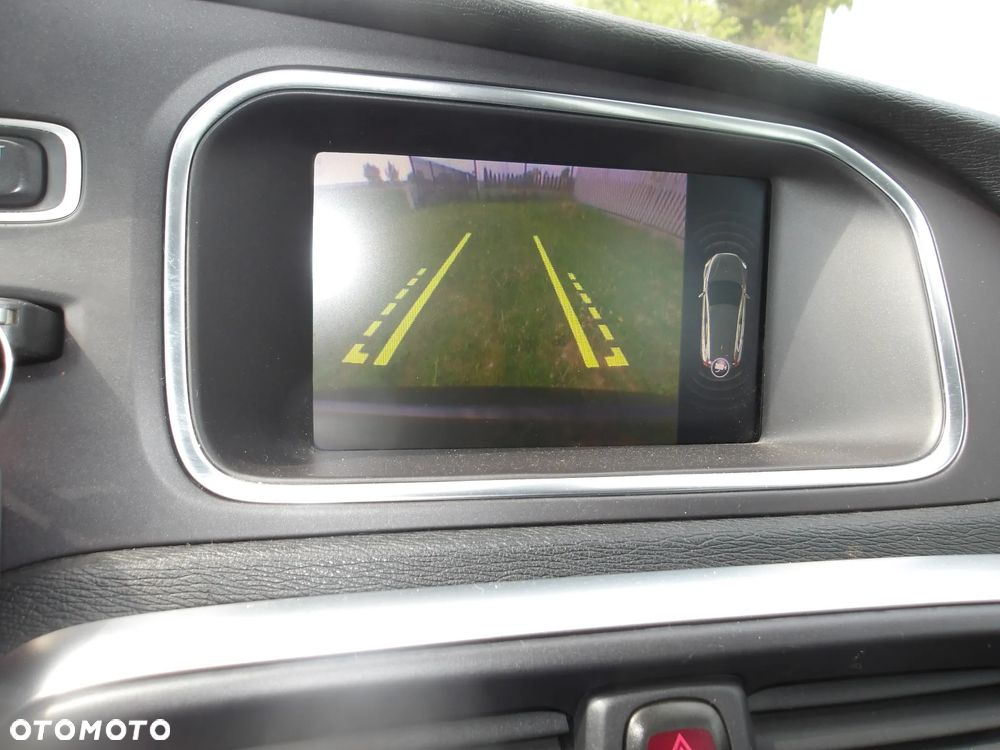 Volvo V40 D2 Summum - 20