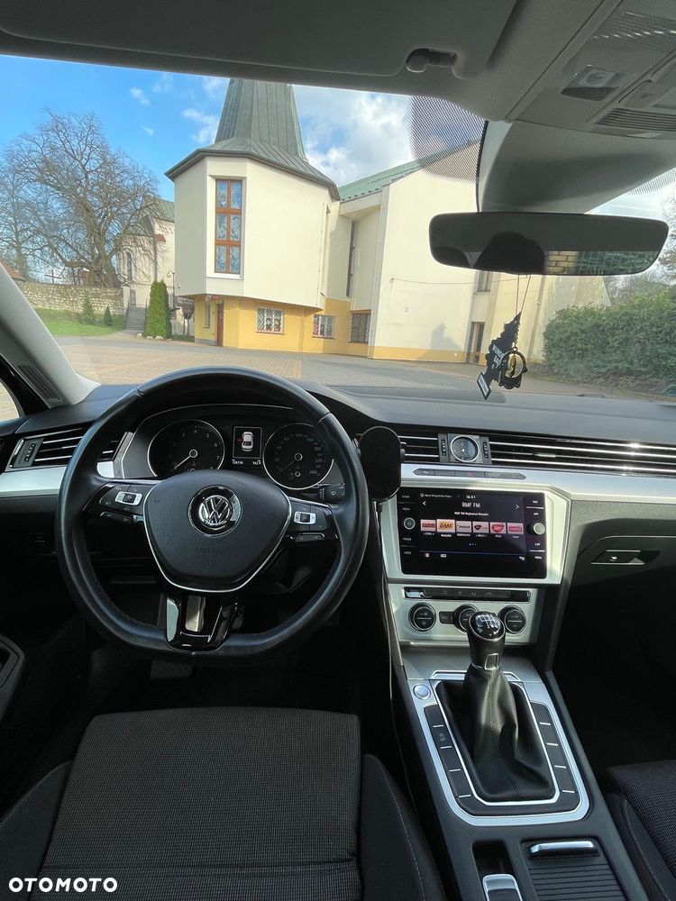 Volkswagen Passat 1.8 TSI BMT Comfortline - 8