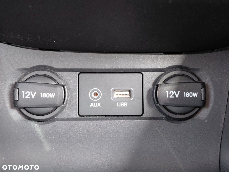 Hyundai i20 - 17