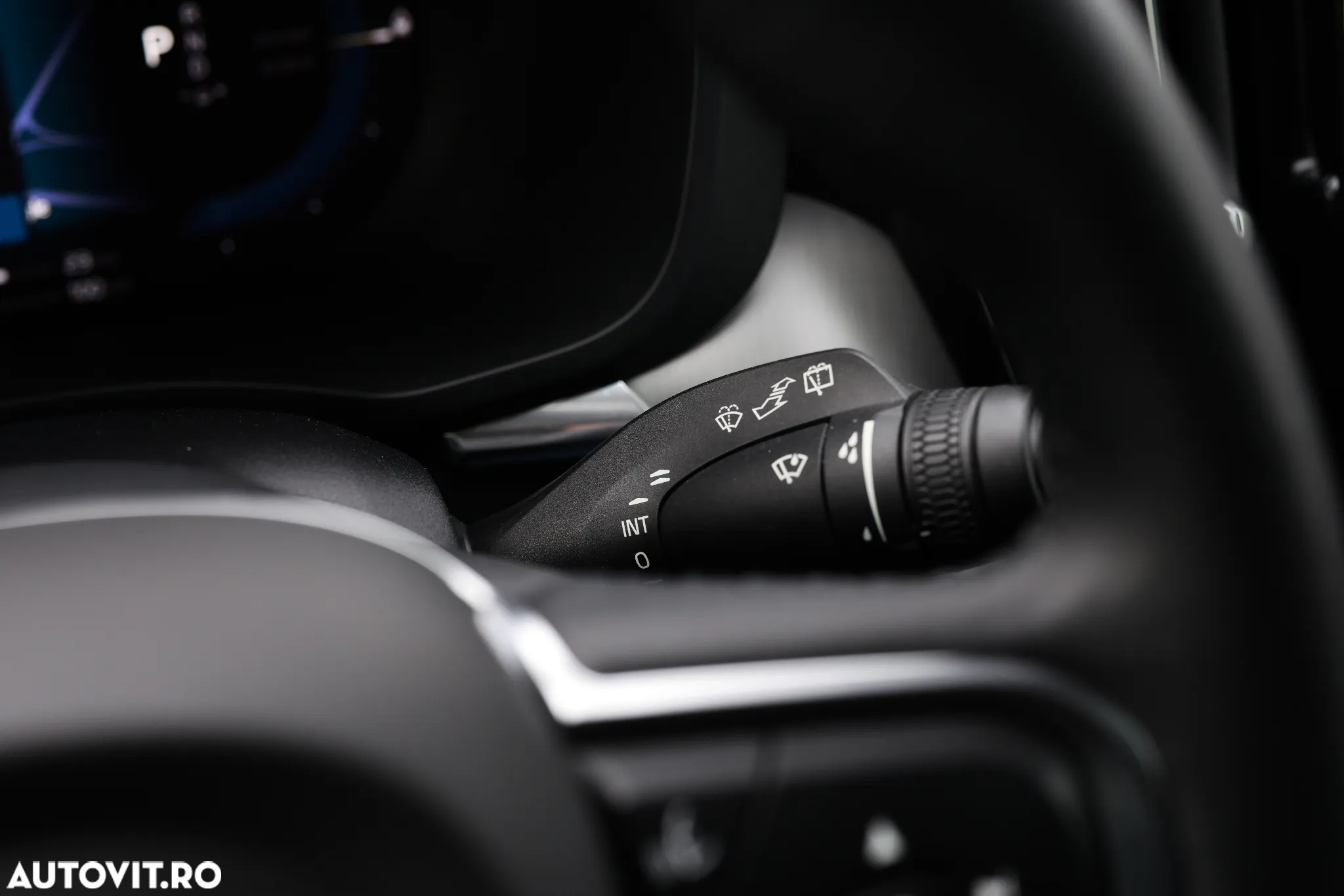 Volvo XC 60 Recharge T6 AWD AT Core - 17