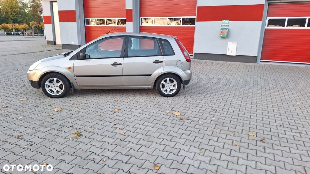 Ford Fiesta - 6