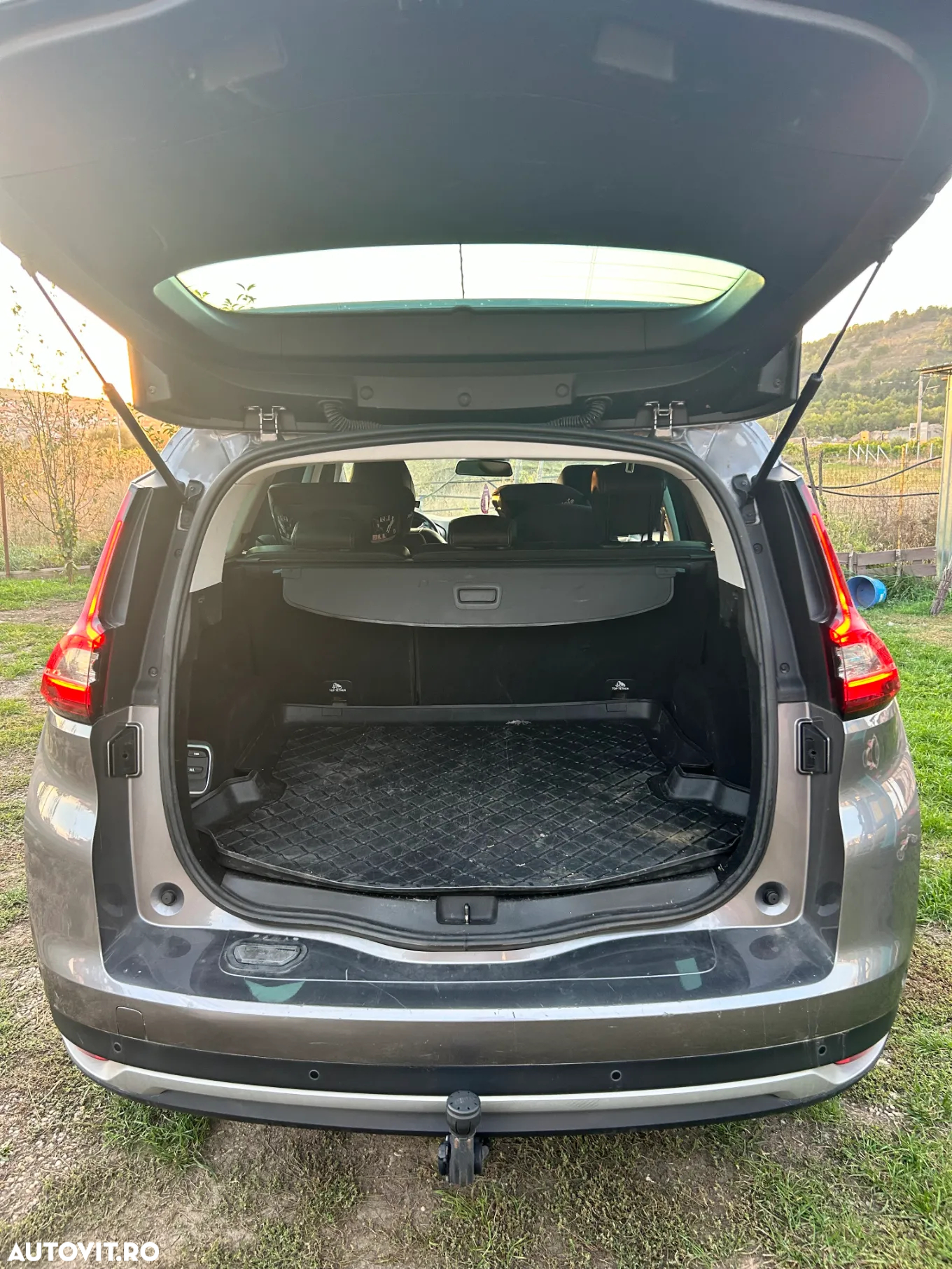 Renault Grand Scenic ENERGY dCi 160 EDC BOSE EDITION - 8