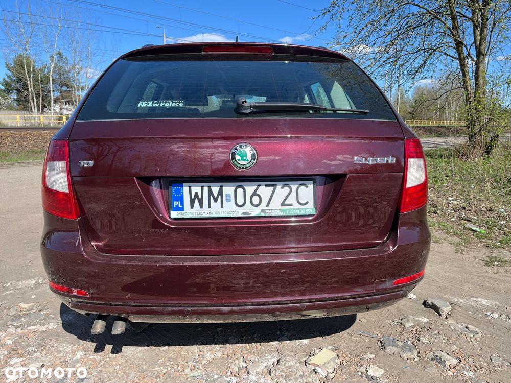 Skoda Superb 1.9 TDI Ambition - 4