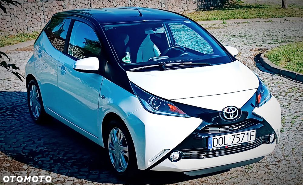 Toyota Aygo 1.0 VVT-i Sprint EU6 - 1