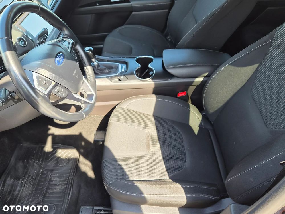 Ford Mondeo 2.0 TDCi Titanium - 26